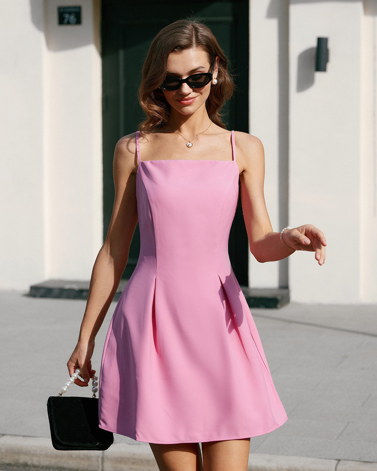 Pembe Kare Yakalı Mini Elbise