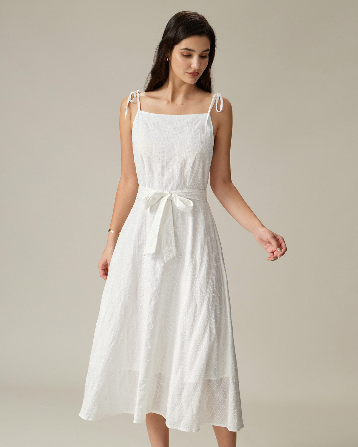 Beyaz Dokulu Kare Yaka Slip Midi Elbise