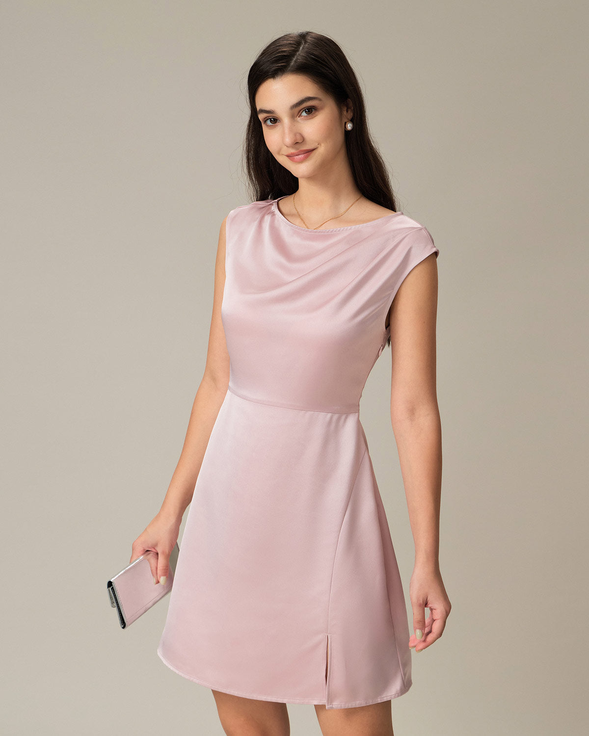 Pembe Tekne Yaka Saten Mini Elbise