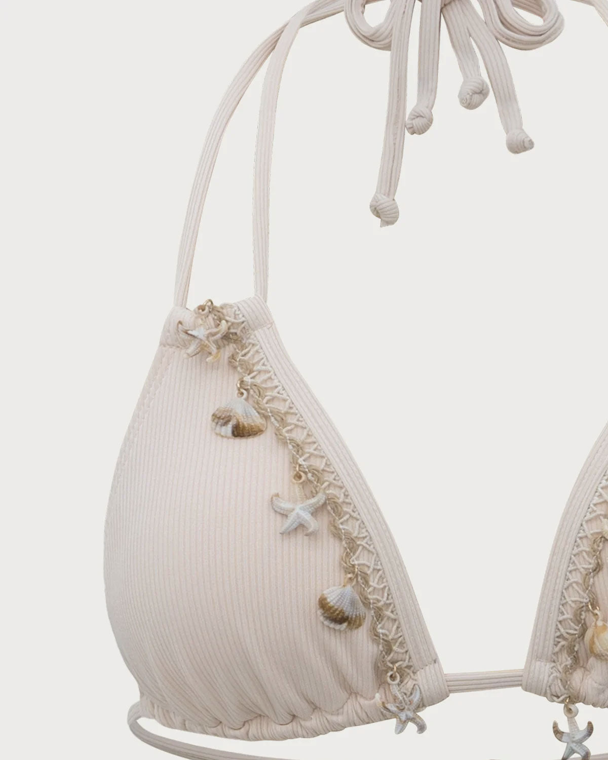 Beyaz Kabuklu Süslemeli Bikini Takımı