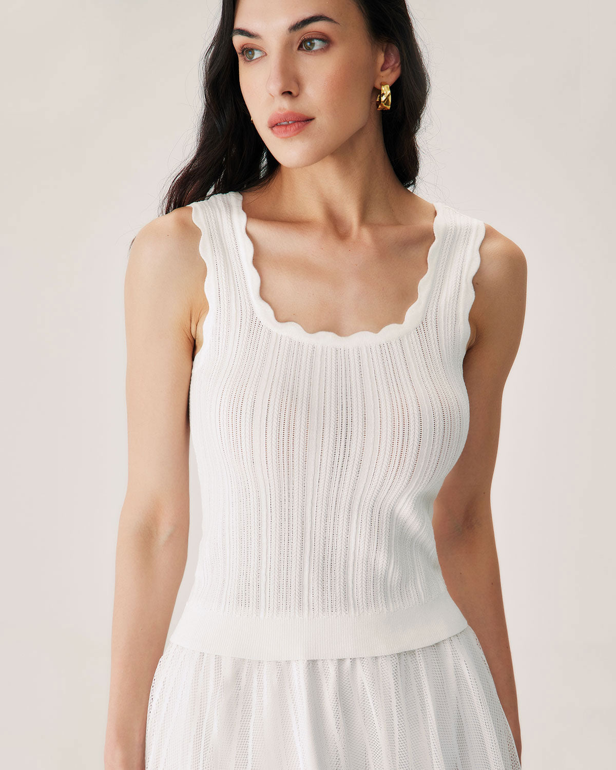 Beyaz Hollow Slim Tank Top