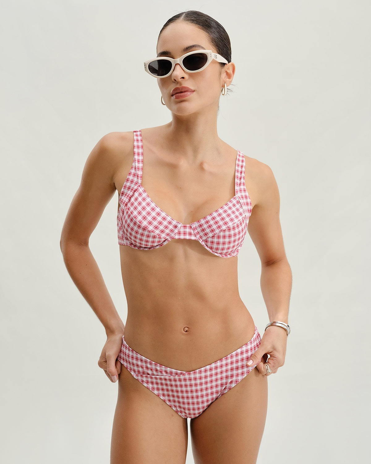 Kırmızı Ekose Balenli Bikini Takımı
