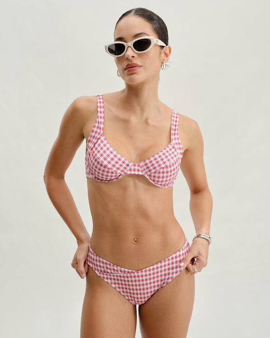 Kırmızı Ekose Balenli Bikini Takımı